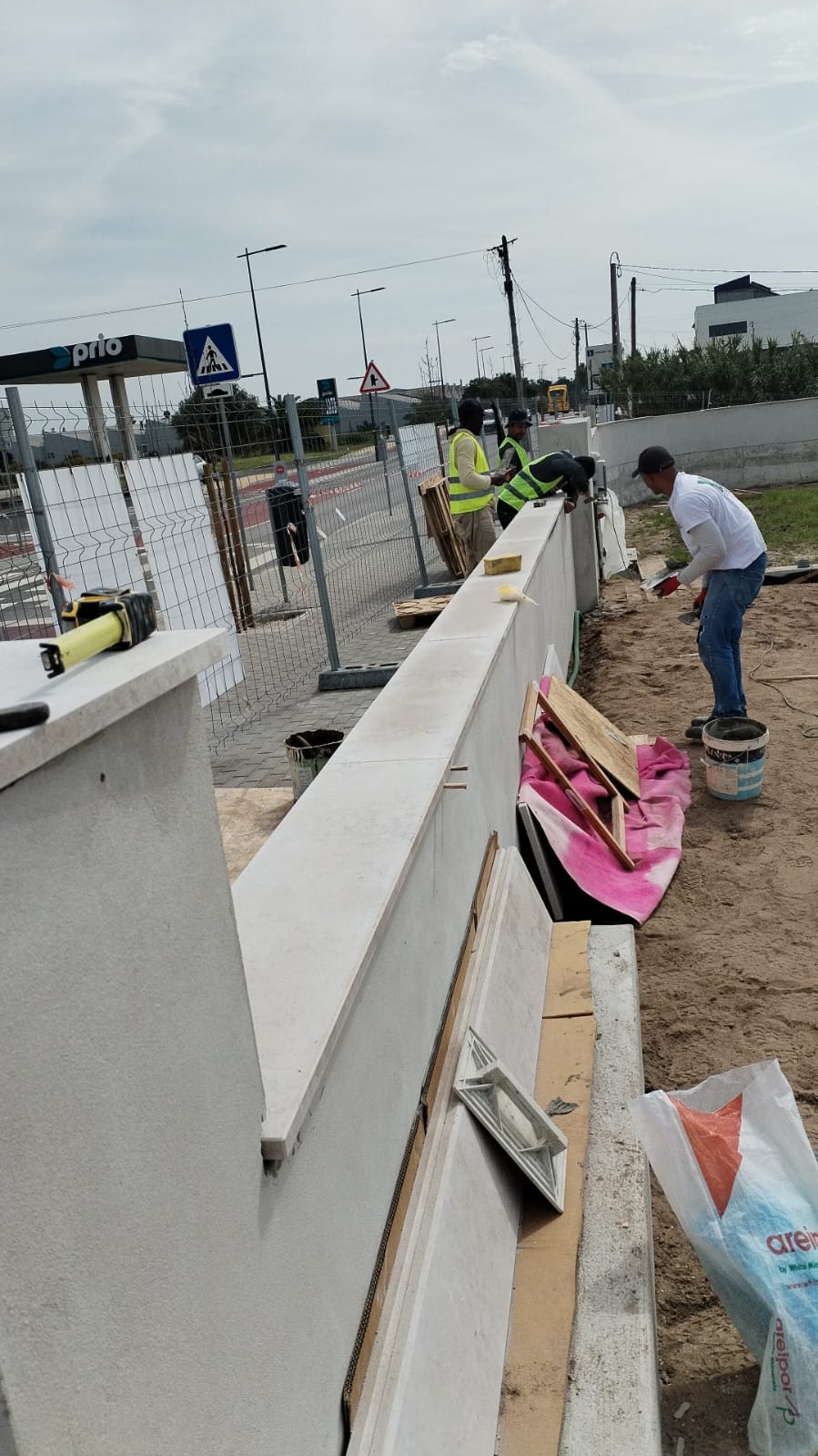 Instalação de elementos pré-fabricados